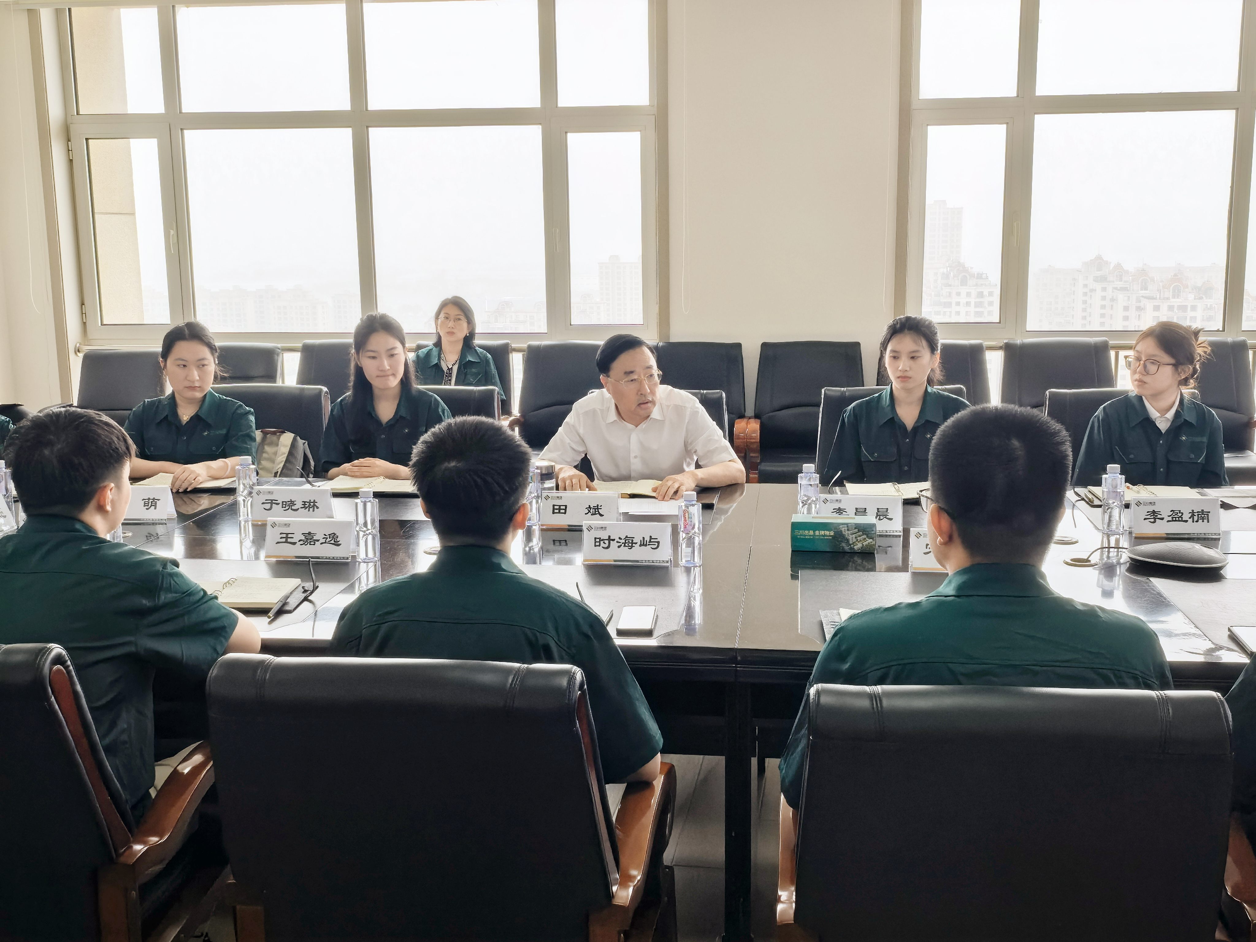 大连东升国际官网集团“雨林打算”2025届管培生集训活动(图3) 大连东升国际官网集团“雨林打算”2025届管培生集训活动(图3)